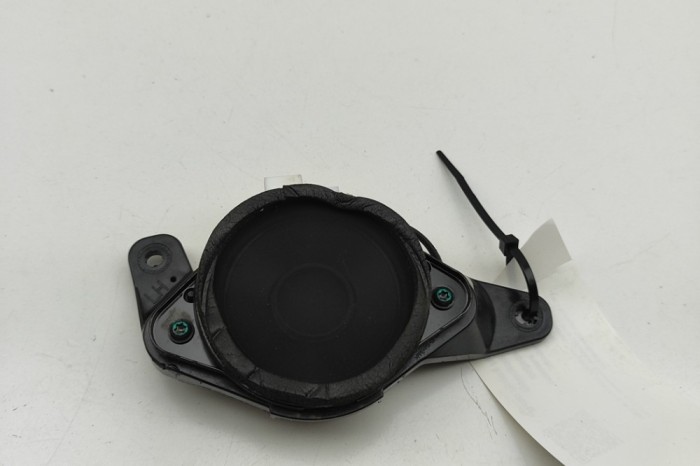 Difuzor ușă st&acirc;nga spate HYUNDAI SANTA F&Eacute; III DM 2016 OEM: 96360-4Z200 31406599