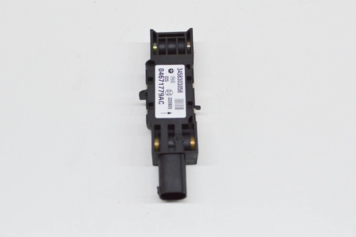 Senzor de impact st&acirc;nga spate JEEP COMMANDER XK, XH 2007 OEM: 04671779AC 17424691