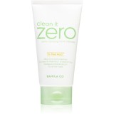 Banila Co. clean it zero pore clarifying spuma demachianta cu o textura cremoasa hidrateaza pielea si inchide porii 150 ml