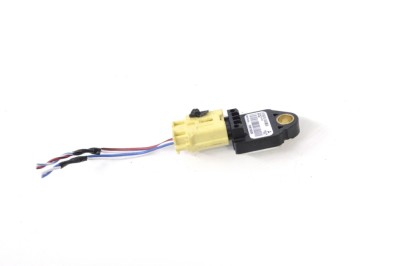 Senzor de impact lateral dreapta MITSUBISHI OUTLANDER II CW_W 2011 OEM: 8651A001 | 15524914 foto