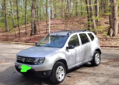 Dacia Duster an 2016 foto