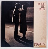 Rickie Lee Jones &lrm;&ndash; Pirates VG+ / VG+ vinil Lp disc Warner SUA 1981 pop rock