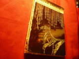 Agatha Christie -Un cadavre dans la bibliotheque -Ed.1967 Colectia Masca ,253 p