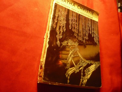 Agatha Christie -Un cadavre dans la bibliotheque -Ed.1967 Colectia Masca ,253 p foto