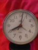 Ceas vechi de masa ARADORA per.Comunista,4 RUBINE ,carcasa plastic rama inox,se vinde ca defect pt.a fi reparat,de folosinta sau de colectie, 38