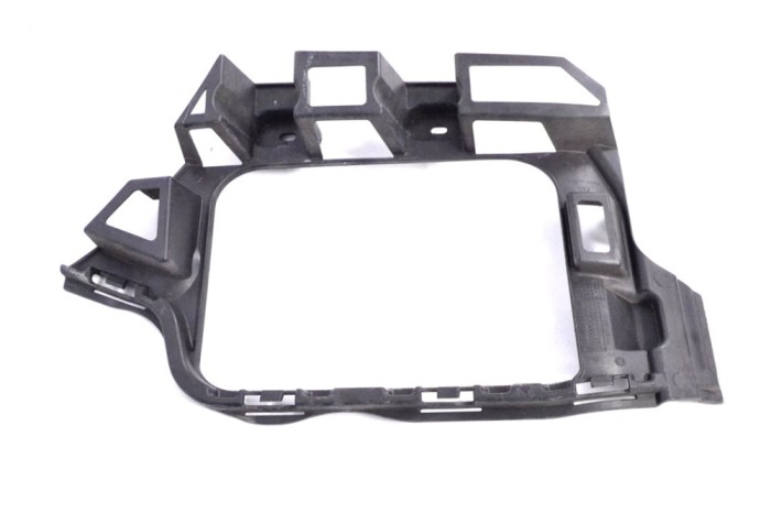 Suport bara de protecție dreapta spate VW TOUAREG 7P5 2011 OEM: 7P6807394A 14371103