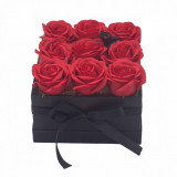 Buchet Flori de Săpun &icirc;n Cutie Cadou - 9 Trandafiri Roșii - Pătrat