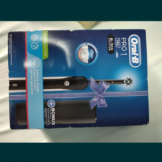 periuta dinti electrica Oral B