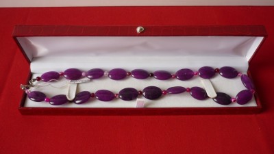 COLIER AGAT 47 cm. foto