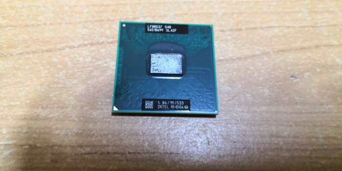 Procesor Intel Celeron M 540 m540 1m, 1.86 Ghz, 533 Mhz Fsb Sla2f Socket P Procesor Intel Celeron M 540 m540 1m, 1.86 Ghz, 533 Mhz Fsb Sla2f Socket P