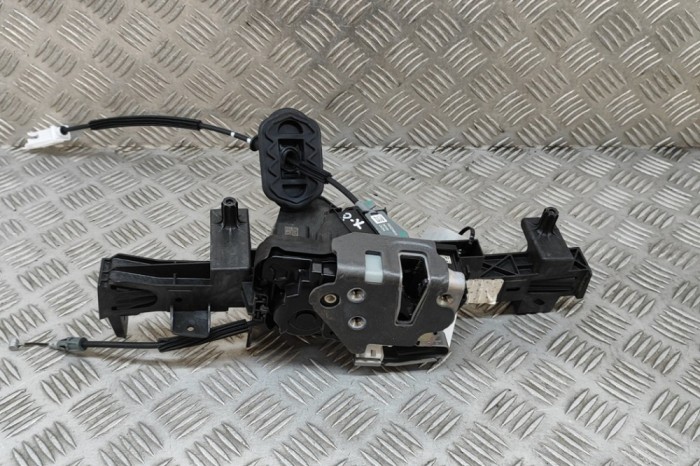 &Icirc;ncuietoare ușă st&acirc;nga față FORD KUGA III DFK 2024 OEM: PV4B-S221A00-CA | 30395855