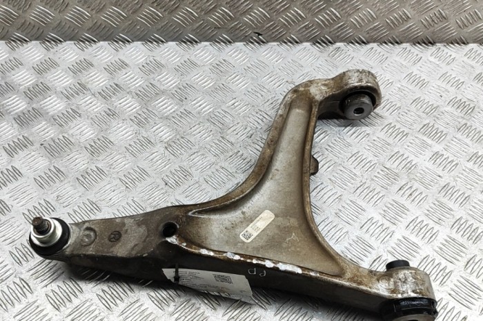 Braț inferior dreapta față MASERATI GHIBLI M157 2019 OEM: 670039029 28104043