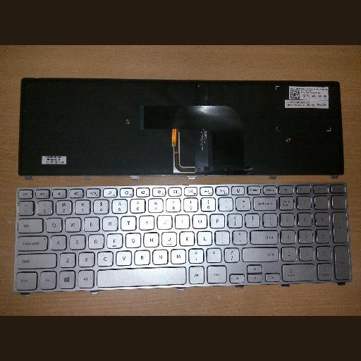 Tastatura laptop noua Dell Inspiron 17 7000 Series 7737 Silver US Backlit