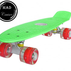 Penny board Mad Cruiser cu roti LED ABEC 7-verde FitLine Training