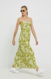 Abercrombie &amp; Fitch rochie culoarea verde, midi, evazată