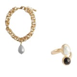 Cumpara ieftin Set Inel si Bratara Avon Lestari , eleganta aurie, perle delicate si feminitate rafinata