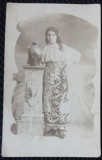 Fotografie tip Carte Postala, Tanara in costum traditional, perioada interbelica