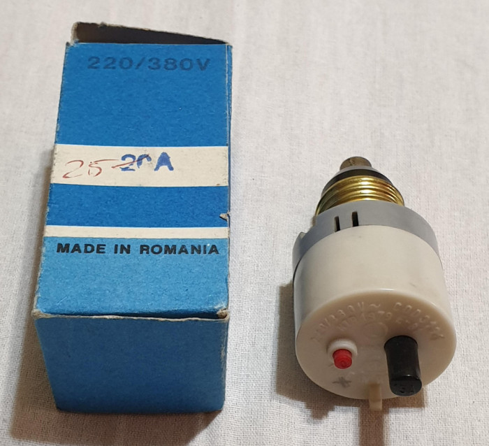 Siguranta AUTOMATA LS 75 in cutia originala Made in Romania Electroaparataj 1979