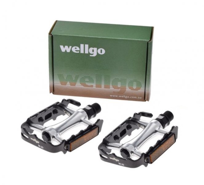 Set 2 pedale Wellgo din aluminiu pentru bicicleta, filet 9/16, culoare negru/arg... Cod:AWR0074