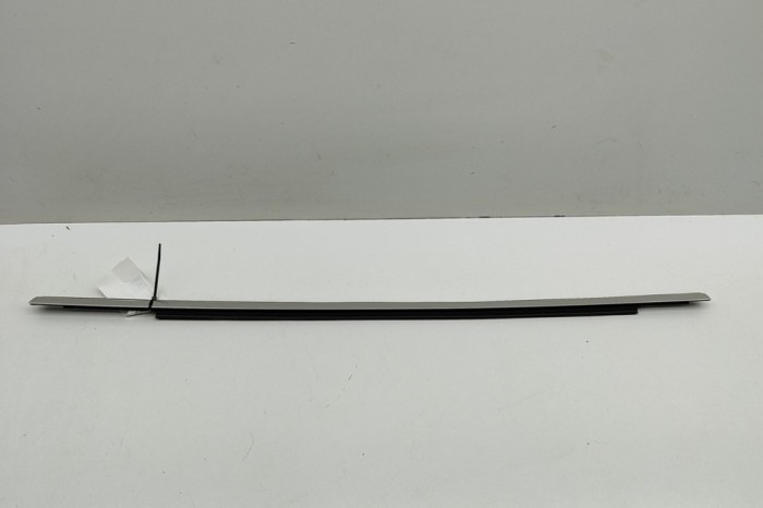 Chedar geam ușă dreapta spate AUDI Q5 FY 2024 OEM: 81A839478 | 31952093