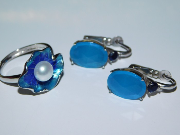 Set elegant, inel argint perla naturala , cercei argint, superbi