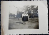 Fotografie, Doua eleve strajeri, perioada interbelica