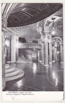 bnk cp Bucuresti - Aspect din holul Ateneului RPR - circulata foto