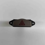 Buton Avarie Kia Carens II FJ 2005 OEM 864W0140 Original Garantie