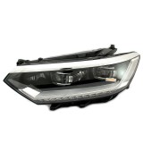 Far VW Passat (B8), 08.2014- model Highline, partea Dreapta, electric, cu lumini pentru curbe, LED, Valeo