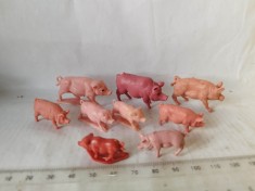 bnk jc Lot 10 animale domestice - porci - pentru diorame