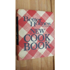 Better Homes and Gardens. New Cook Book