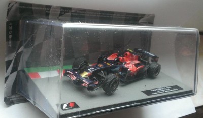 Macheta Toro Rosso STR3 (Sebastian Vettel) Formula 1 2008 - IXO/Altaya 1/43 F1 foto