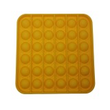 Cumpara ieftin Pop It Antistres Patrat Silicon Galben 12.5cm Ideallstore Jucarie Senzoriala Fete/Baieti 11+ ani