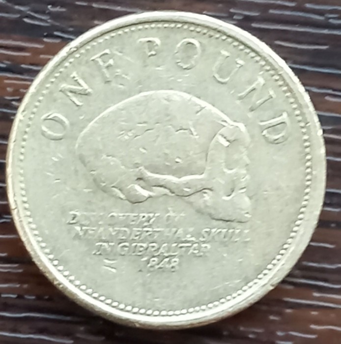 (M1418) MONEDA GIBRALTAR - 1 POUND 2010, NEANDERTHAL SKULL, ADMINISTRATIE BRITANICA