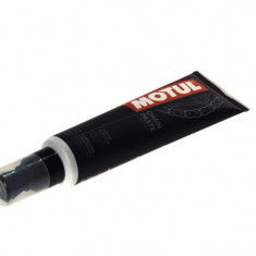 Chain grease MOTUL CHAIN PASTE for greasing spray 0.15l