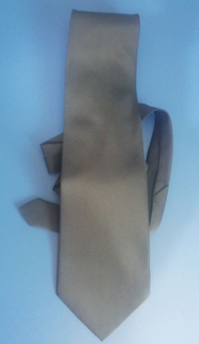M5 - 9 - Cravata tip militar - culoare blumarin inchis - piesa de colectie