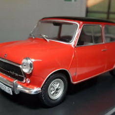 Macheta MINI COOPER 1300 1973 - Hachette, scara 1/24, noua.