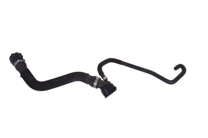 Furtun de lichid de răcire BMW i3 I01 2018 OEM: 8611672 17858724