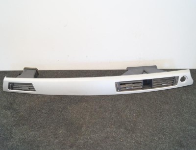 Gura de ventilație planșa de bord BMW 3 E90 2010 OEM: 9201024 2500053 foto