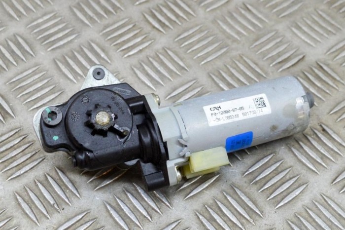 Motor de control scaun st&acirc;nga față BMW X3 F25 2015 OEM: 0130002630,PO-11761-01,P0-12000-07-05 | 18264536