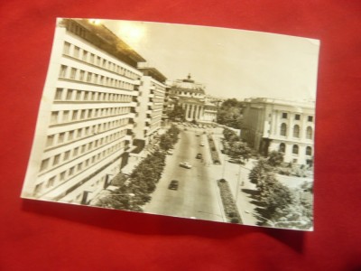 Ilustrata Bucuresti - Vedere spre Ateneu anii &amp;#039;60 foto