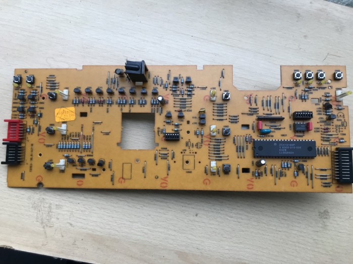 modul comenzi amplif grundig v3