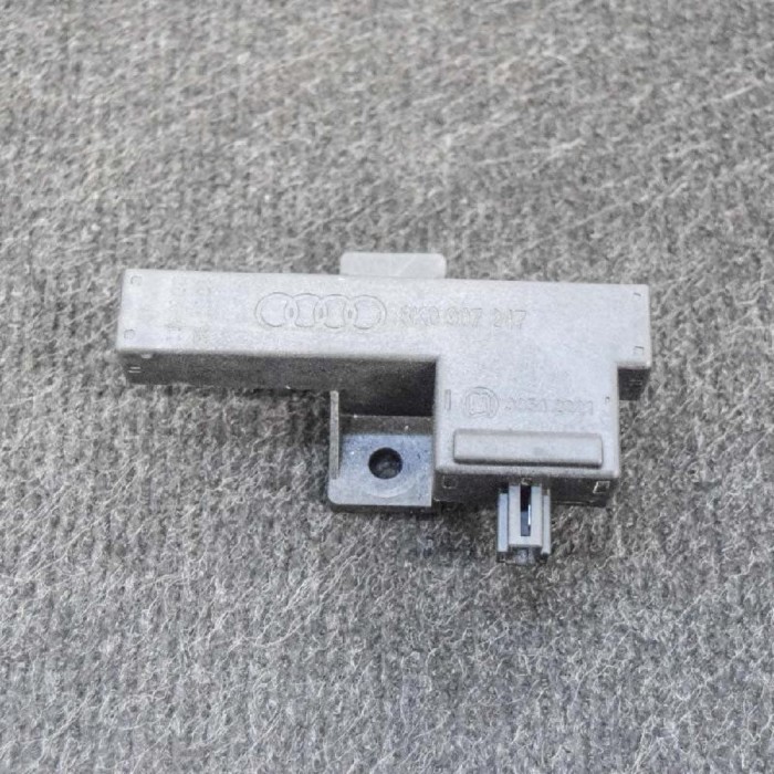 Antena Keyless Entry AUDI A5 8T3 2011 OEM: 8K0907247 10000359