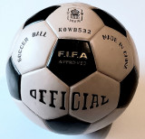 Mingie fotbal &quot;TRAIN&quot; FIFA-Approved KOWB532