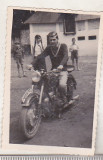 Bnk foto Motocicleta - nr Regiunea Ploiesti, Alb-Negru, Romania de la 1950, Transporturi