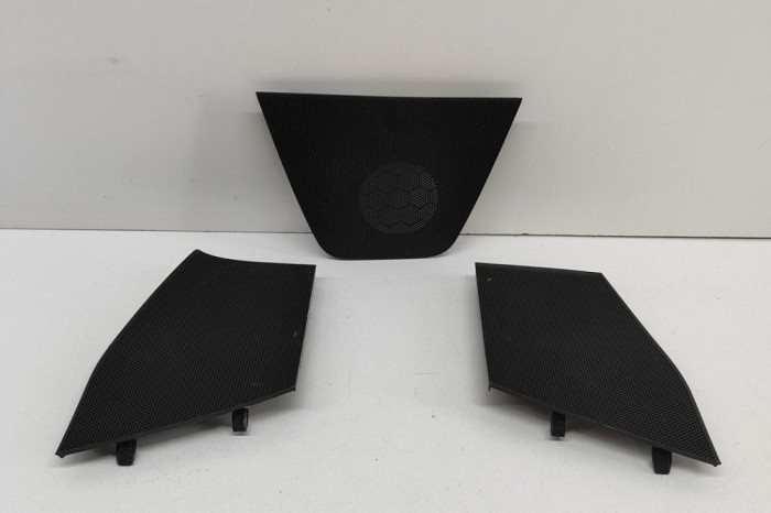 Capac difuzor TOYOTA SIENNA _L4_ 2020 OEM: 55474-08070,55472-08020,55473-08020 27350165