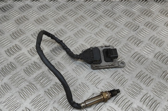 Sonda lambda MERCEDES-BENZ E W213 2015 OEM: A0009057108 30122926