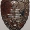 M.032 EMBLEMA WWII UNGARIA TRUPE PARAMILITARE LEVENTE SAPCA ISTEN HAZA KIRALY I