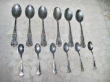 485- Set tacamuri de prajituri 6 linguri si lingurite din metal cromat cu model frumos stil Baroc. TRANSPORT CARGUS CCA 20 LEI. Locker 13 Lei