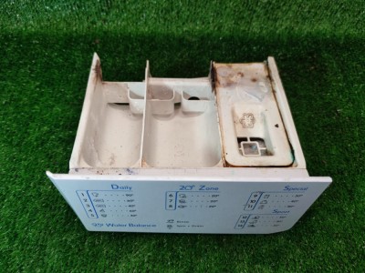 sertar detergent masina de spalat indesit IWSE61251 foto
